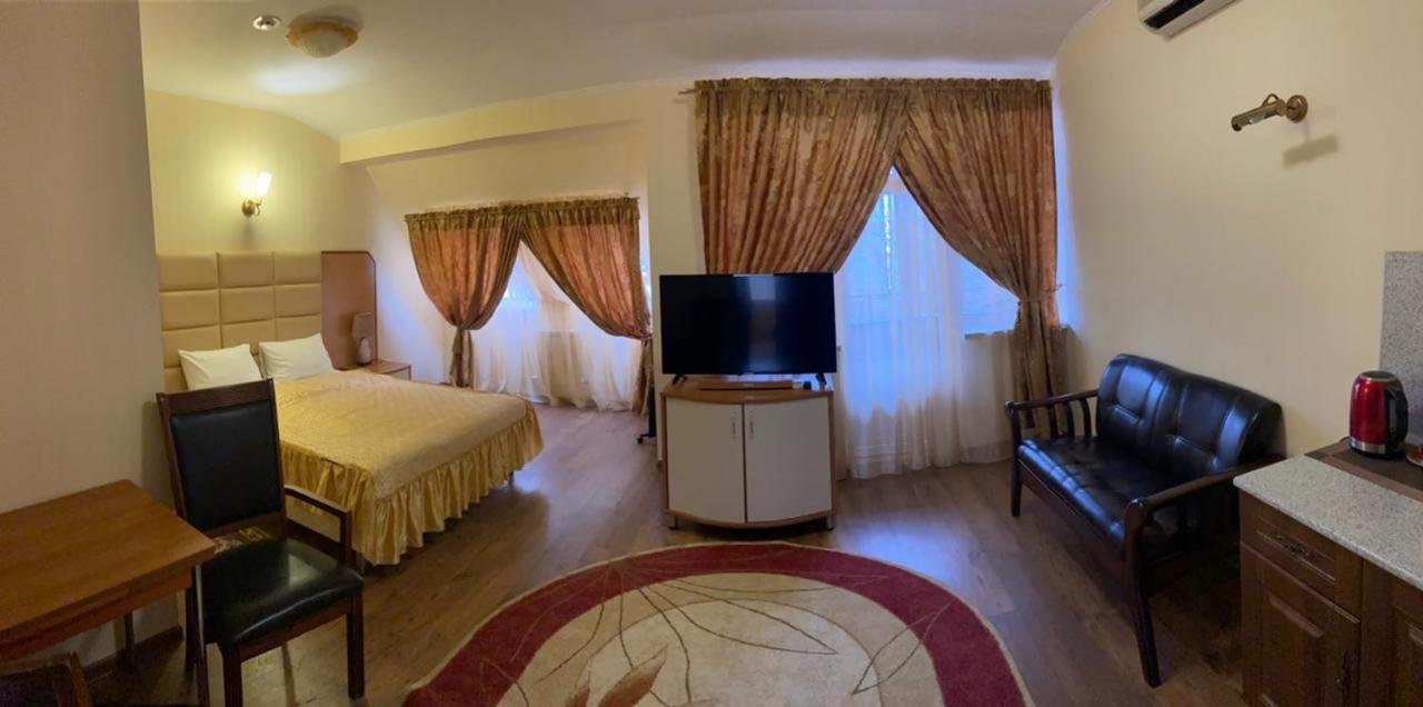 Golubaya Volna Hotel Rostov-on-Don Ngoại thất bức ảnh