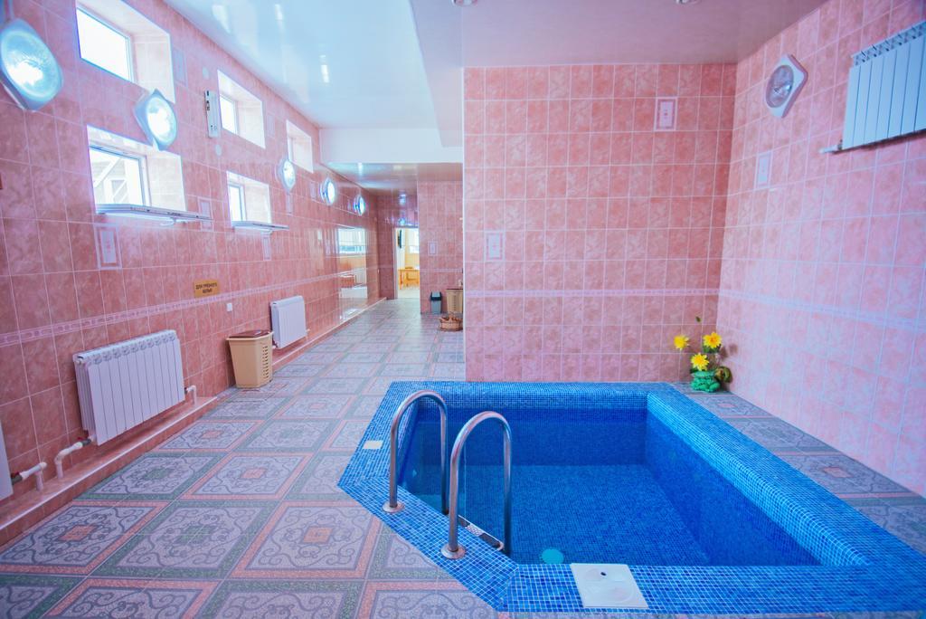 Golubaya Volna Hotel Rostov-on-Don Ngoại thất bức ảnh