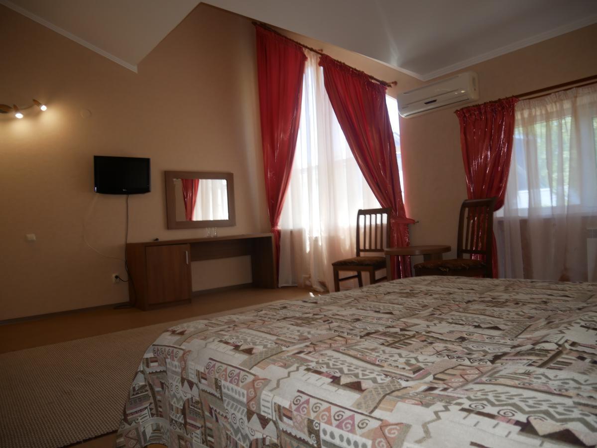 Golubaya Volna Hotel Rostov-on-Don Ngoại thất bức ảnh